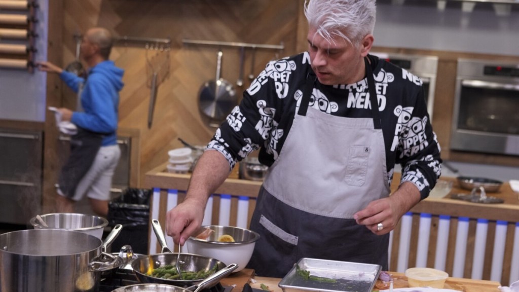 Worst Cooks in America Season 24 Streaming: Watch & Stream Online via HBO Max