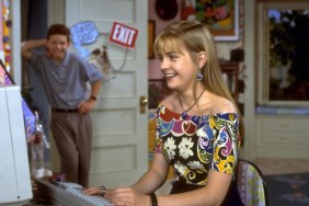 Clarissa Explains It All (1991) Season 4 Streaming: Watch & Stream Online via Paramount Plus