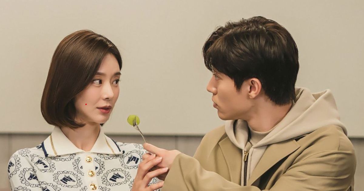 Les photos de Queen of Tears K-Drama mettent en valeur Kwak Dong-Yeon, la romance florissante de Lee Joo-Bin