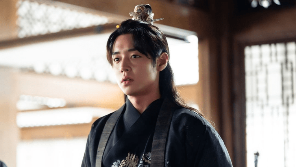Love Song for Illusion actor Park Ji-Hoon