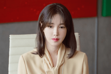 Queen of Divorce actress Lee Ji-Ah