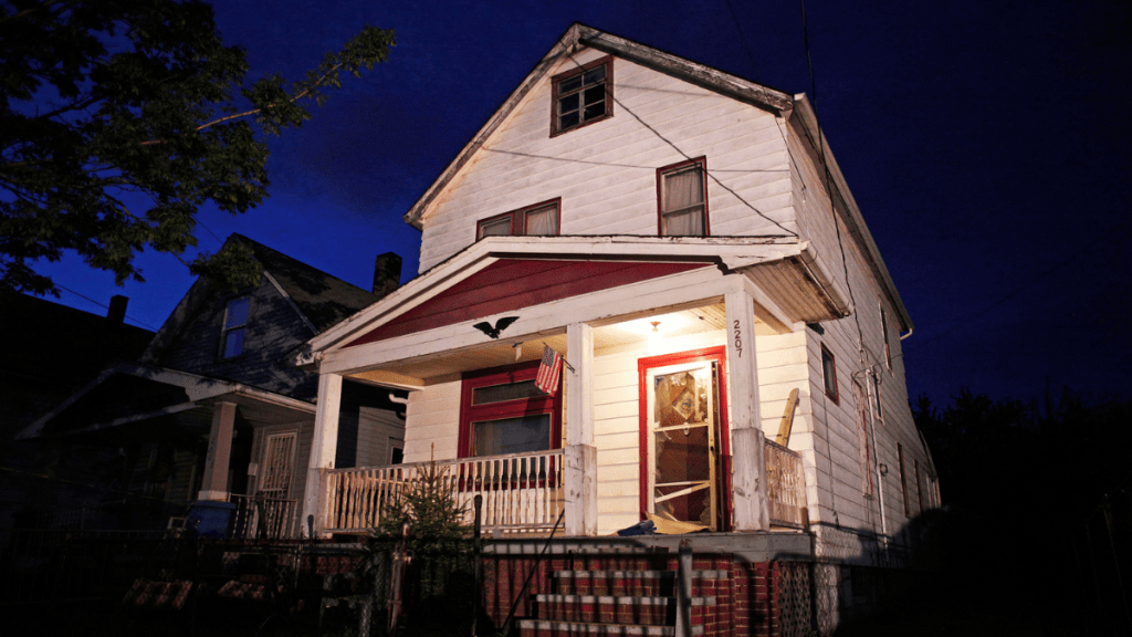 Ariel Castro Kidnappings: How Did Amanda Berry Escape From Castro’s Cleveland Home?