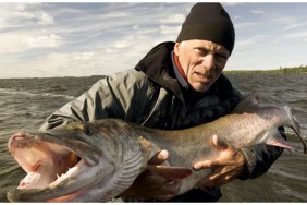 River Monsters Season 1 Streaming: Watch & Stream Online via HBO Max