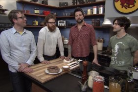 Dinner with the Band (2007) Season 2 Streaming: Watch & Stream Online via AMC Plus