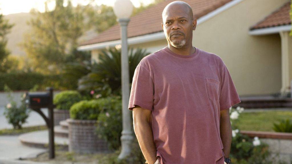 Lakeview Terrace Streaming: Watch & Stream Online via Netflix