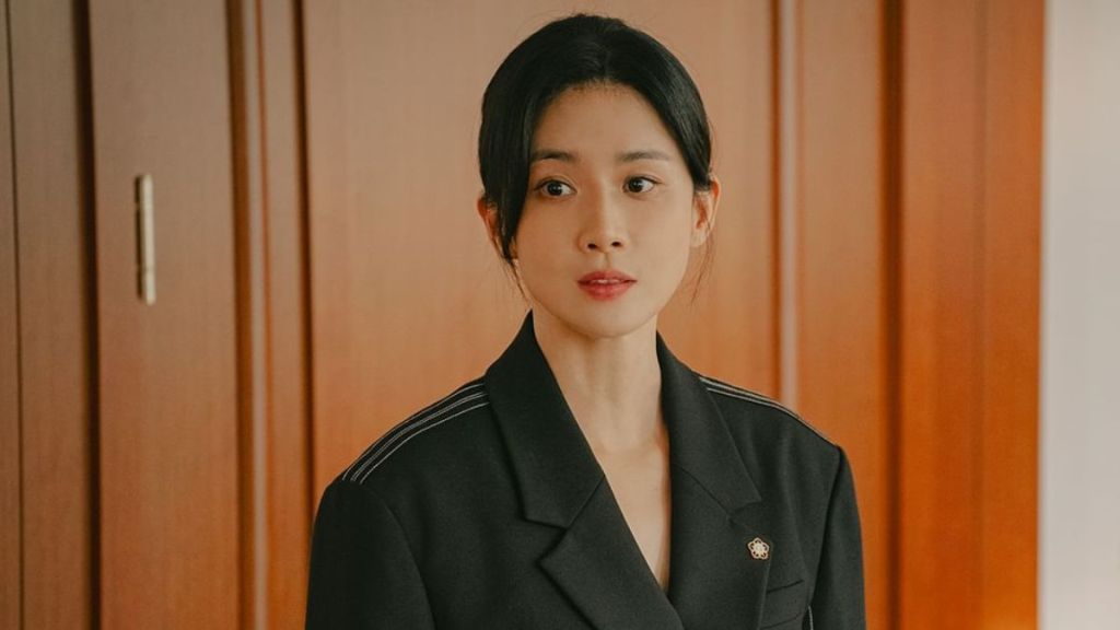 Lee Bo-Young’s Hide Episode 9 Release Date & Photos Revealed