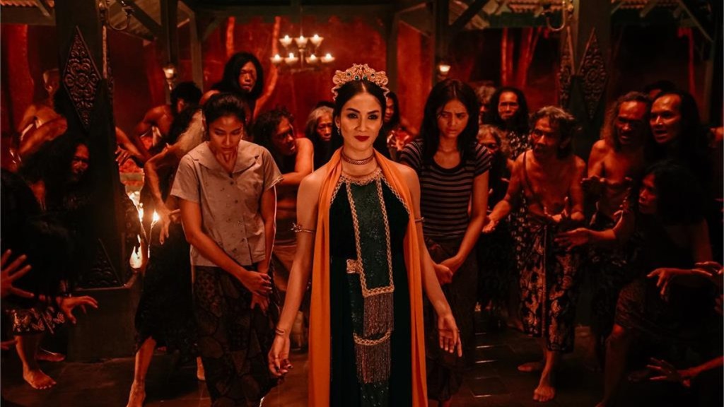exclusive dancing village the curse begins clip
