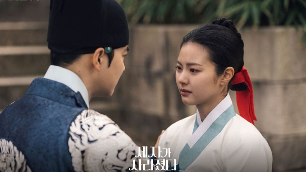 Missing Crown Prince Episode 13 Recap & Spoilers: Did Kim Min-Kyu Discover EXO Suho & Hong Ye-Ji’s Relationship?