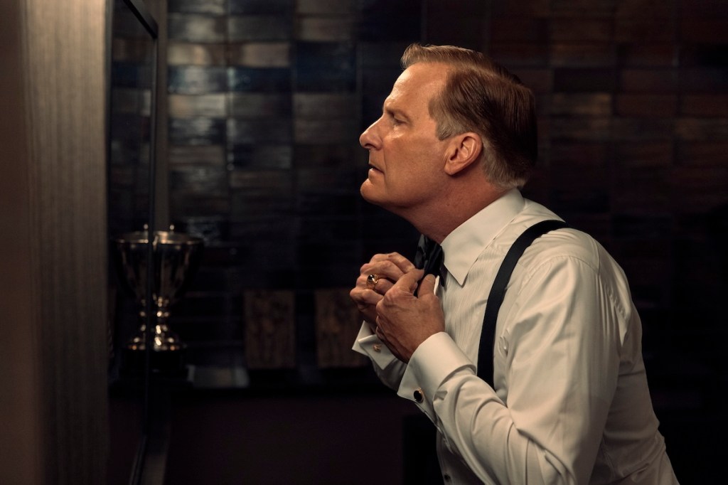 Jeff Daniels on the Trick of Balancing Drama & Comedy in A Man in Full