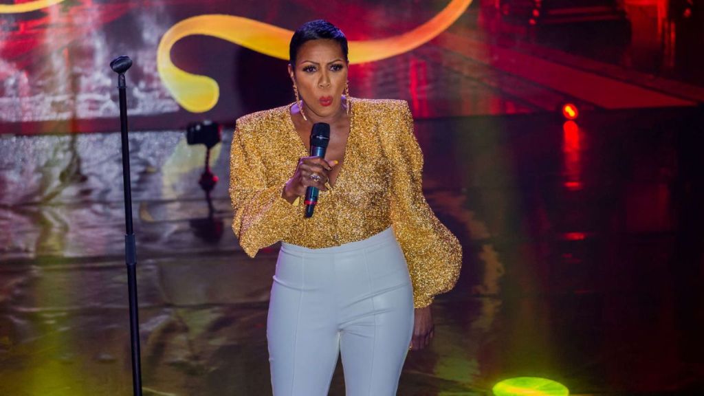 Sommore: A Queen With No Spades Streaming: Watch & Stream Online via Netflix