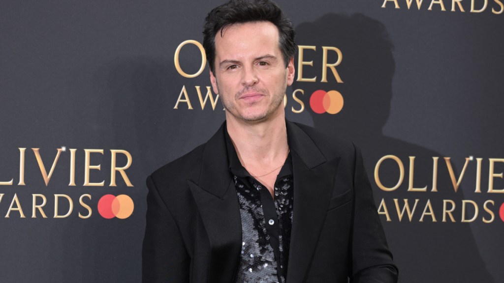 Knives Out 3: Sherlock Star Andrew Scott Joins Wake Up Dead Man Cast