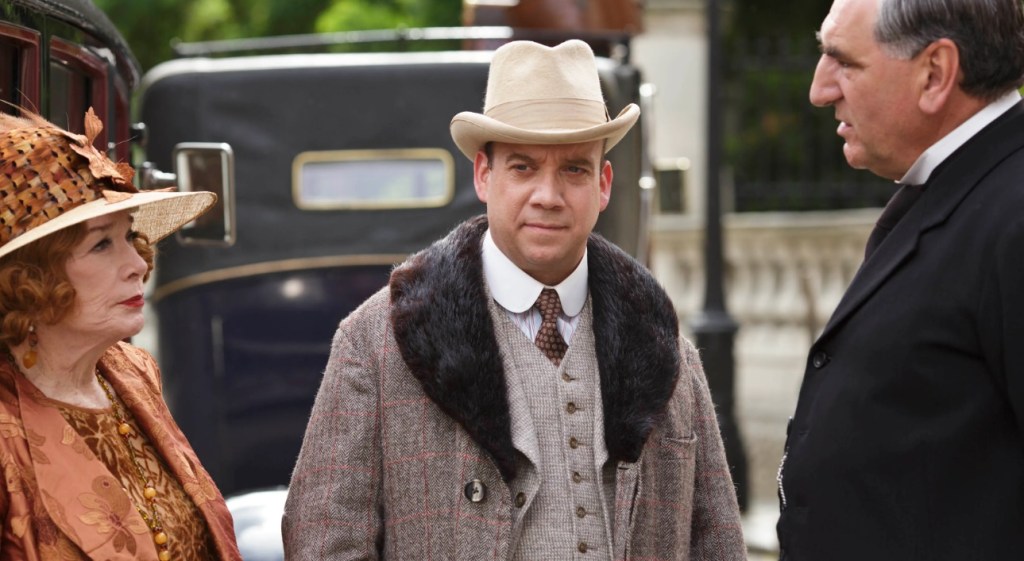 Downton Abbey 3 Begins Filming, Paul Giamatti & More Join Cast