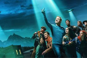 How to Watch Resident Alien Season 3 Online Free