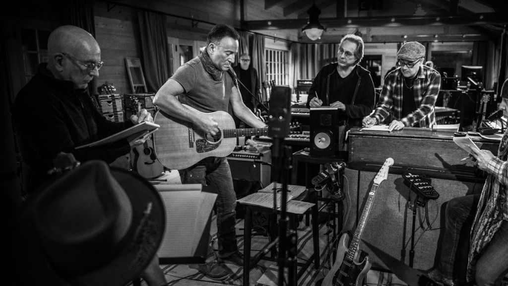 Bruce Springsteen's Letter to You streaming