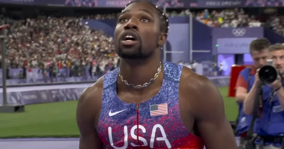 What Is His Diamond Chain-Linked Jewelry? What Is His Diamond Chain-Linked Jewelry?