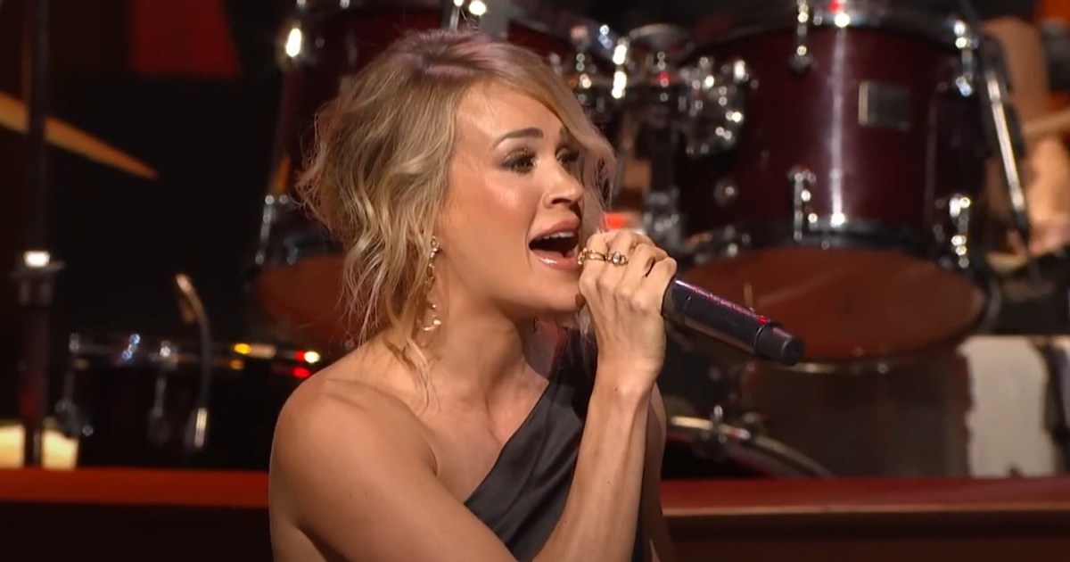 Carrie Underwood’s 2017 Accident & Face Injury Explored