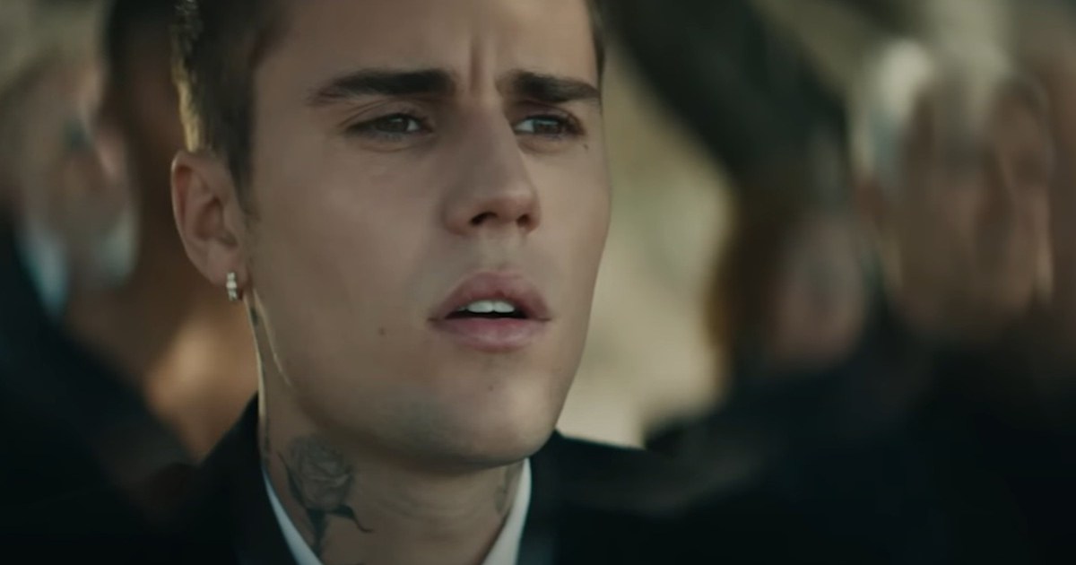 Fans Think Justin Bieber Is Making New Music & Touring in 2025