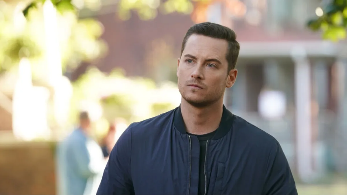 Jesse Lee Soffer and Tracy Spiridakos' Relationship Explained