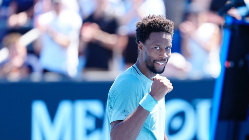 Gael Monfils Forced To Retire From Australian Open Due to Back Injury
