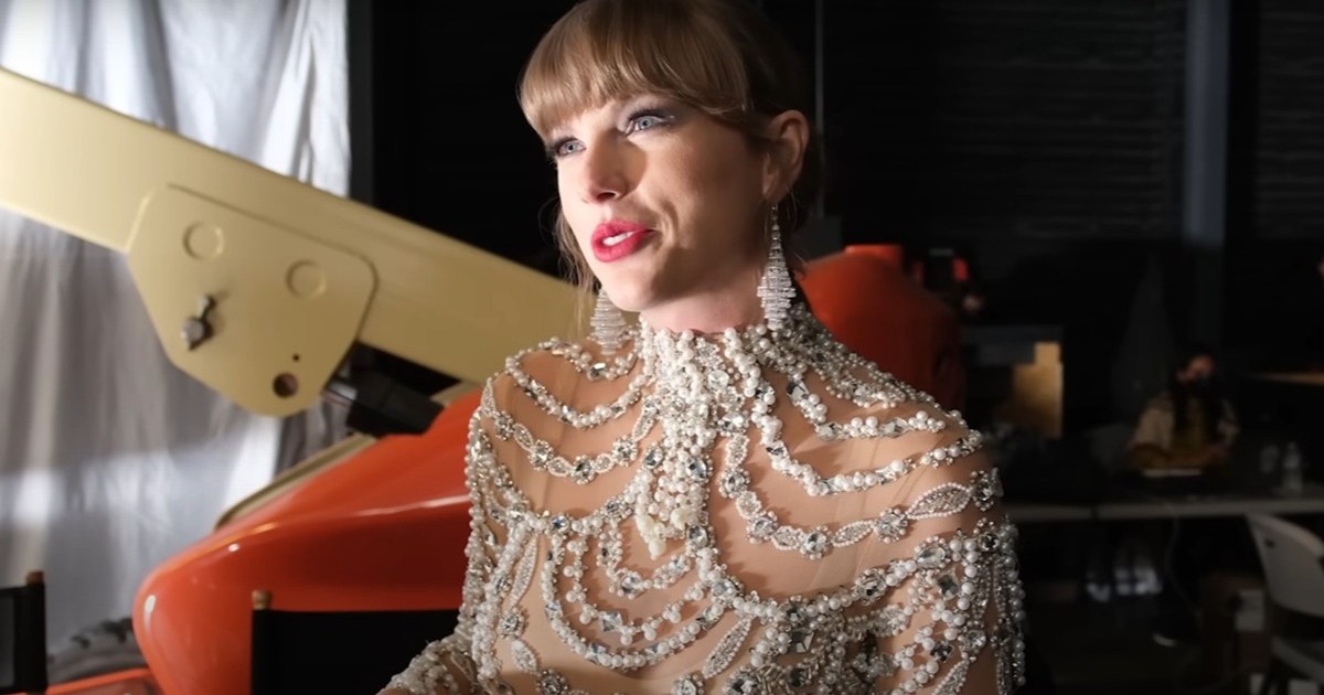 Taylor Swift Taking ‘Step Back’ From Blake Lively & Justin Baldoni Case — Report