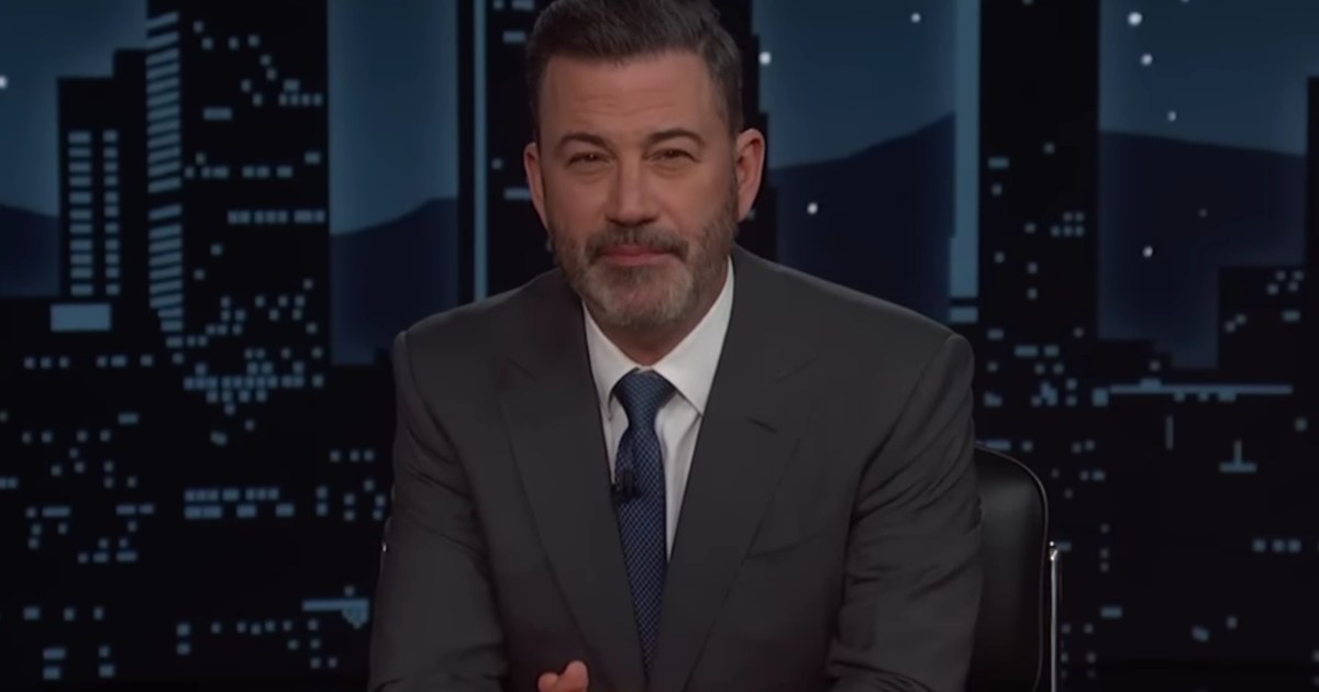 Jimmy Kimmel Supports Taylor Swift After Booing & Donald Trump Post