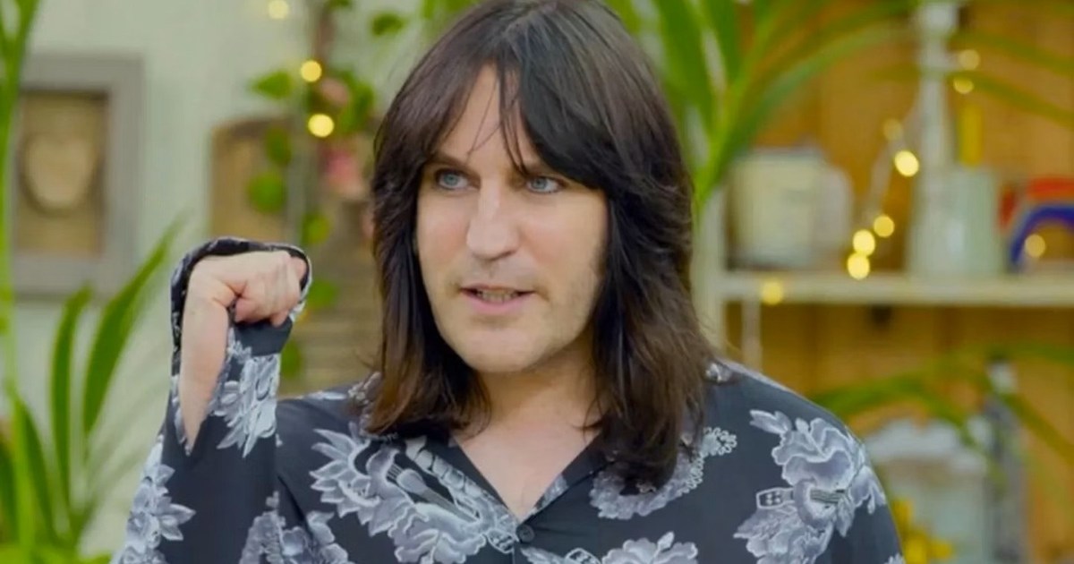 No, Noel Fielding Is Not Leaving The Great British Bake Off in 2025