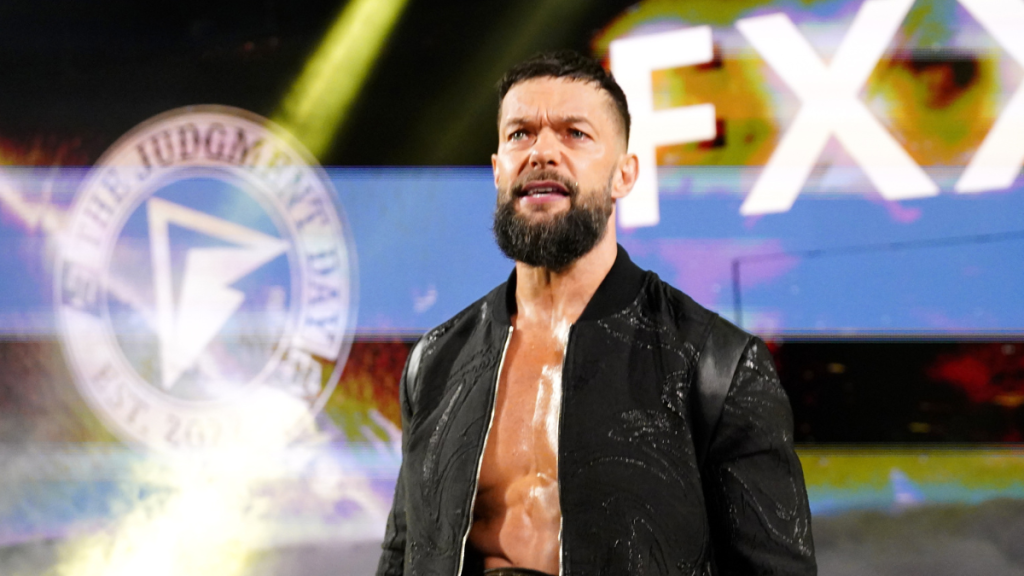 Finn Balor faced Seth Rollins on WWE RAW
