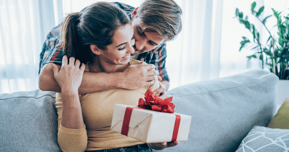 Pamper the Special Movie Buff in Your Life With the Best Valentine’s Day Gift