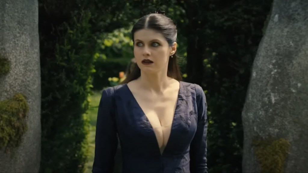 Alexandra Daddario pregnancy Mayfair Witches