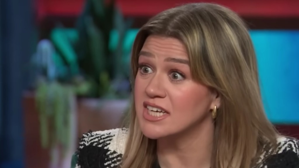 Kelly Clarkson Net Worth 2025: How Much Money Does She Make?
