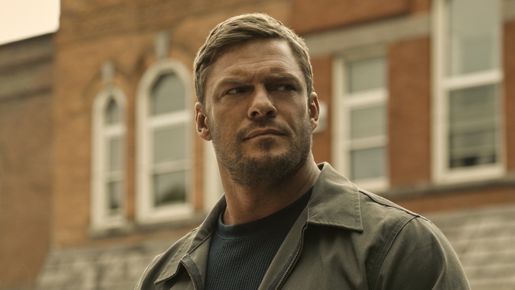 Reacher’s Paulie Fight Knocked Alan Ritchson Out for ‘a Day and a Half’