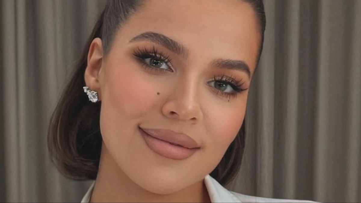 What Time Does The Kardashians Season 6 Release on Hulu?