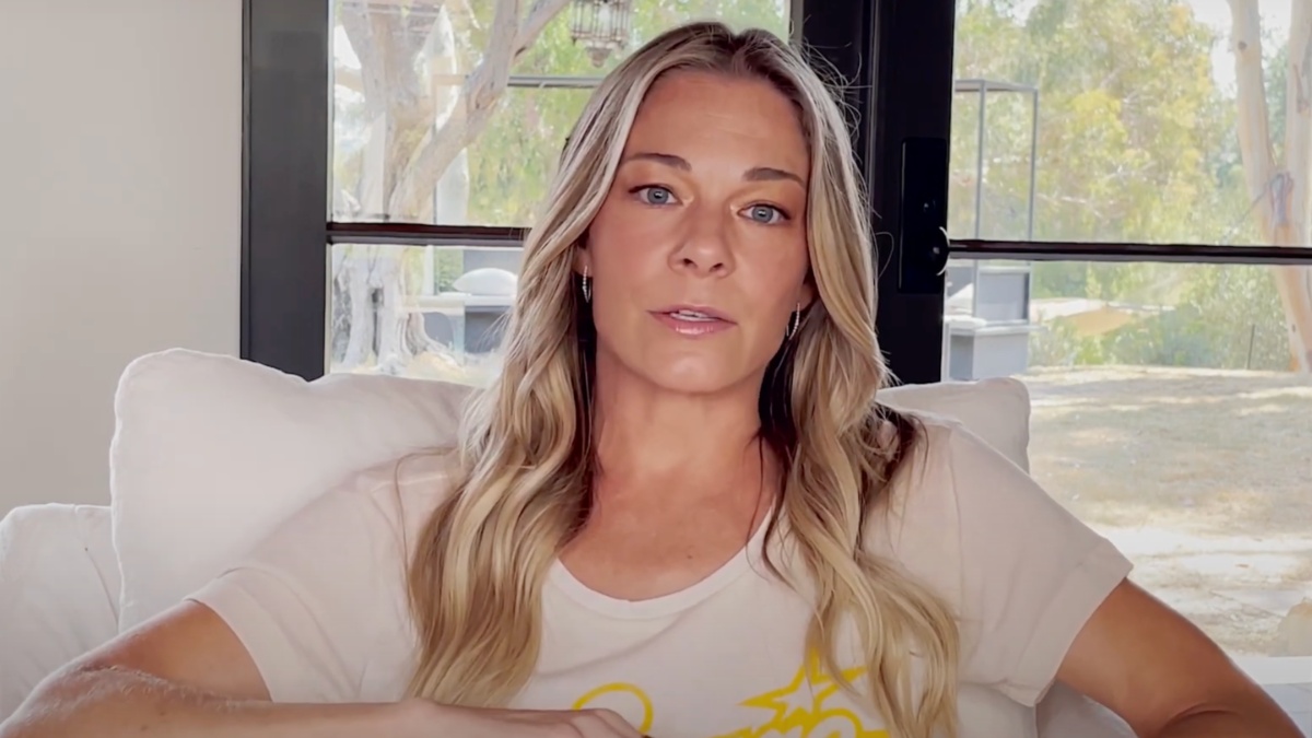 LeAnn Rimes Net Worth 2025 How Much Money Does She Make Leann rimes net worth 2025 how much money does she make