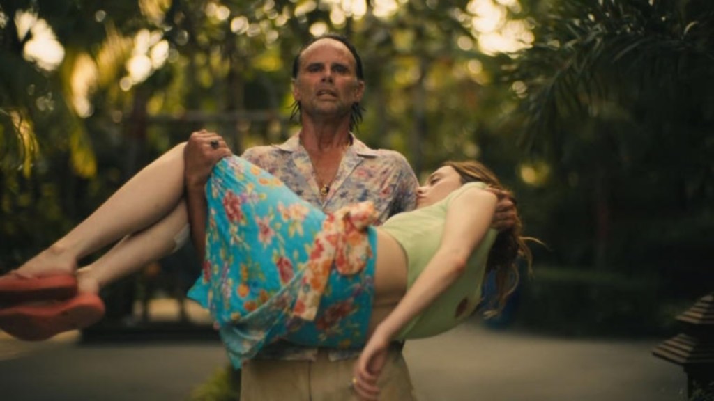 Walton Goggins Praises SNL Parody Amid Aimee Lou Wood Feud Rumors