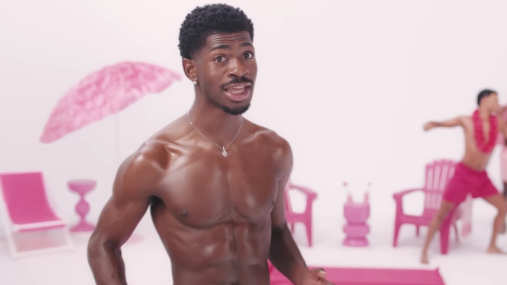 Lil Nas X Face Paralysis & Hospitalization Explained