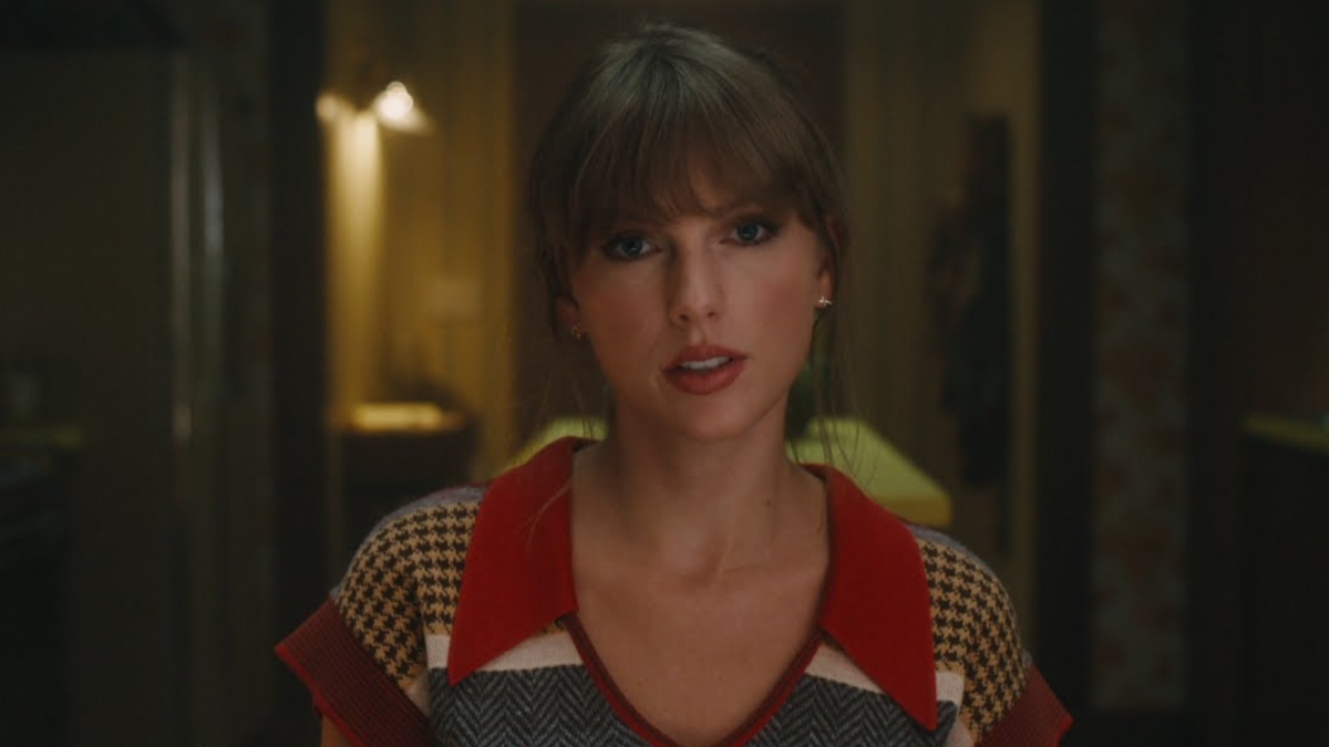 Did Taylor Swift & Travis Kelce Break Up? Breakup Rumors Explained