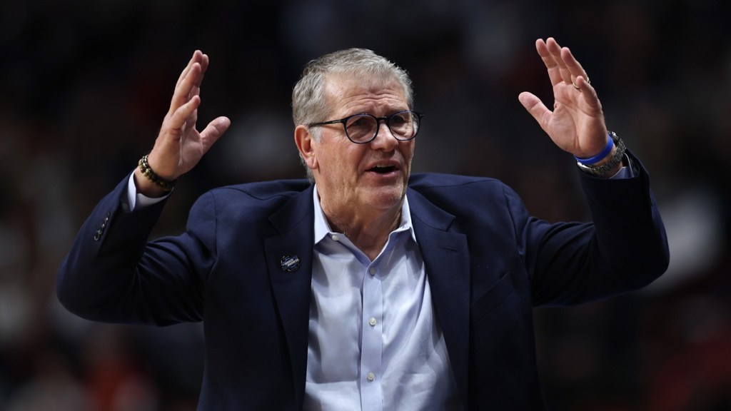 Who Is Geno Auriemma's Wife? Kathy's Kids & Relationship History