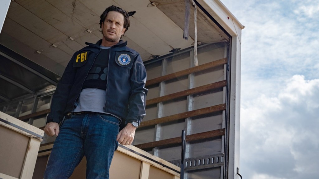Why Did Oliver Hudson's Garrett Leave The Cleaning Lady?