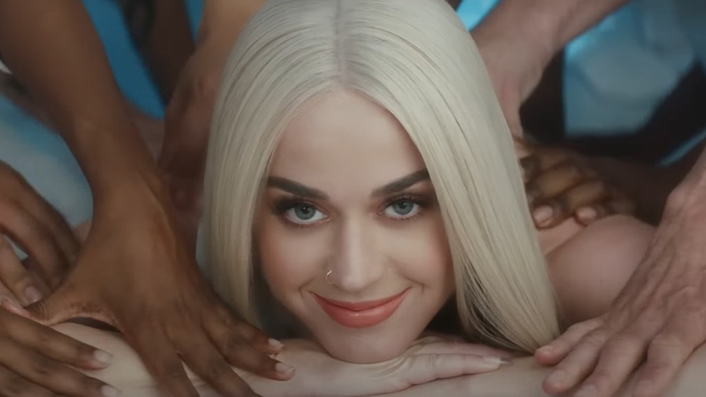 What Happened to Katy Perry in Las Vegas? Wardrobe Malfunction Explained