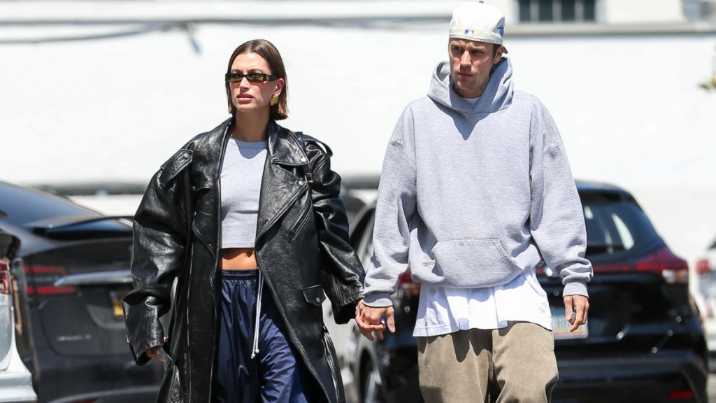 'Are Hailey & Justin Bieber Getting a Divorce?’ Trend Explained Amid New Instagram Note