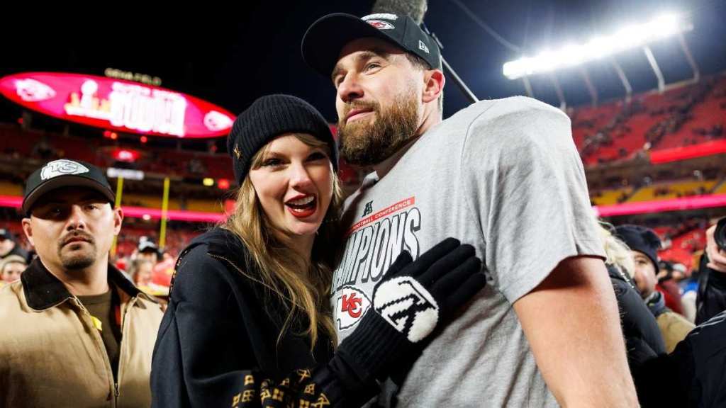 Why Fans Think Taylor Swift Starred With Travis Kelce in Happy Gilmore 2