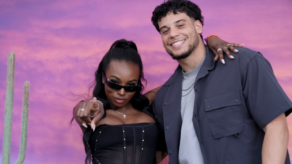What Happened to Love Island's JaNa Craig & Kenny Rodriguez? Breakup Rumors Explained