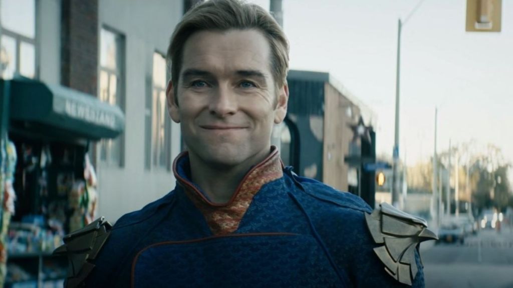 Antony Starr Reacts to Fan Dressed as Homelander in Superman Screening