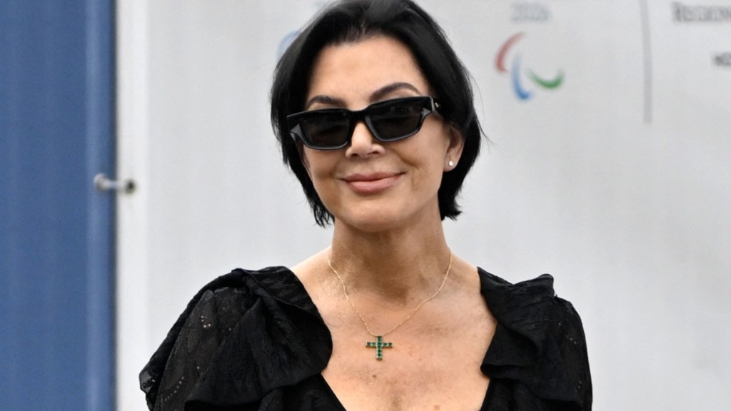 kris jenner new hairstyle hair