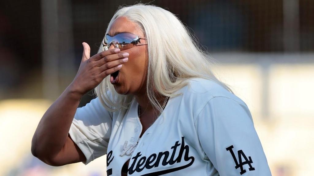 Lizzo Mocks Sydney Sweeney’s American Eagle ‘Great Jeans’ Ad