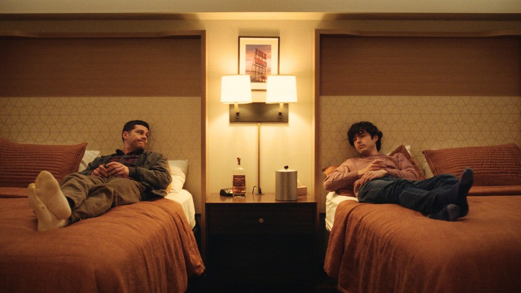 Dylan O’Brien Plays 2 Acclaimed Roles in Twinless Trailer