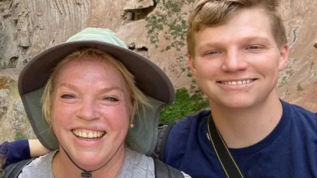 what happened to garisson on sister wives janelle brown