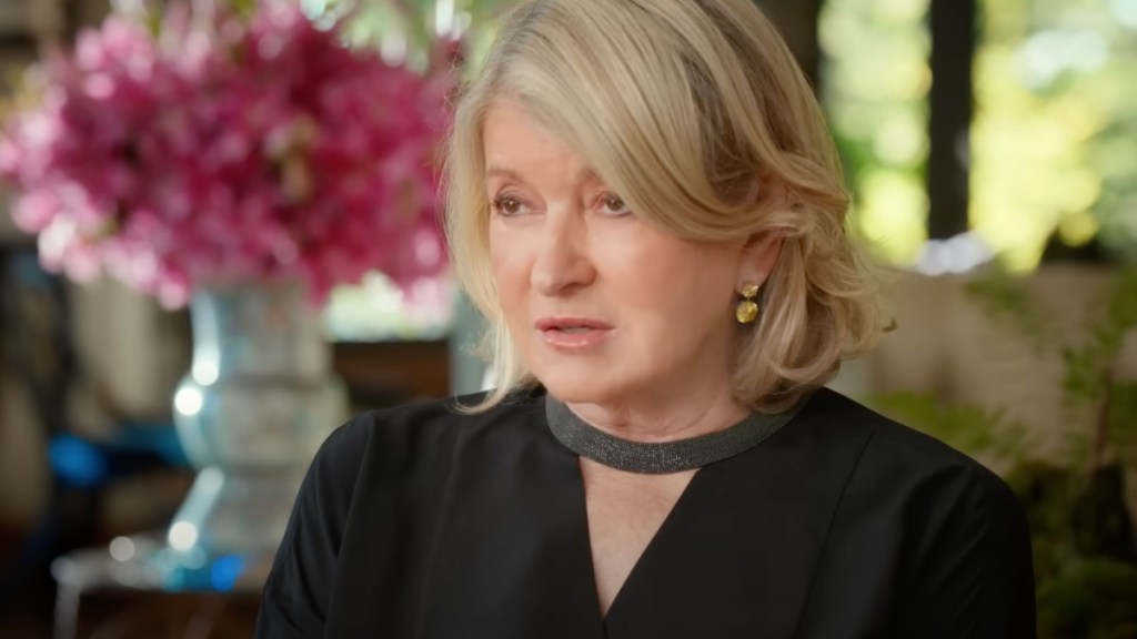 What Did Martha Stewart Say About Meghan Markle & Gwyneth Paltrow?