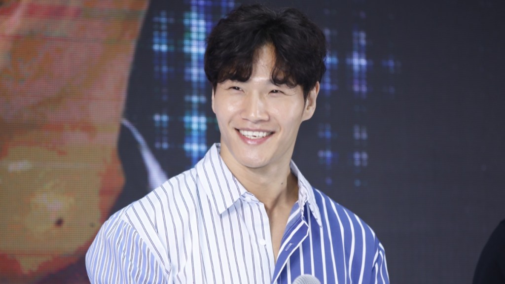 Kim Jong-kook Announces Marriage, Celebrates 30th Year in Industry