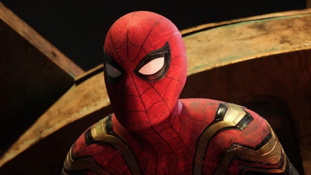 Spider-Man 4 BTS Video Shows Tom Holland's Stunts & Wholesome Fan Interactions